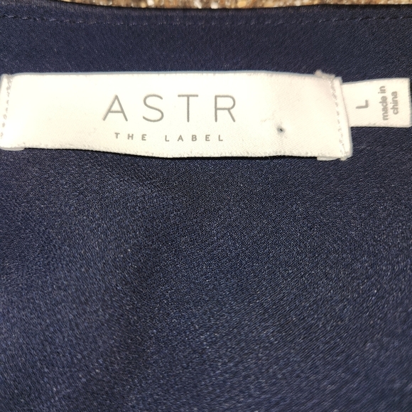 NWT ASTR The Label Satin Scarf One Shoulder Mini Dress Size L Side Zip Midnight - Picture 7 of 10